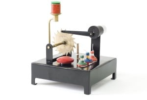 Martin_Smith_The%20Party_Popper_Machine_2015