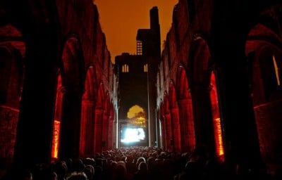 Sneaky-Experience-Kirkstall-Abbey