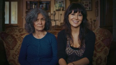 1. Marina & Vanessa Chapman