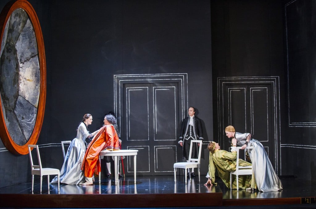 A scene from Cosi Fan Tutte by Mozart @ Grand Theatre, Leeds. An Opera North production. ©Tristram Kenton