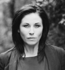 jessie-wallace-headshot