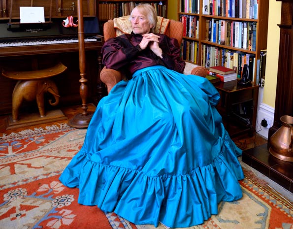 transformation-peter-dress